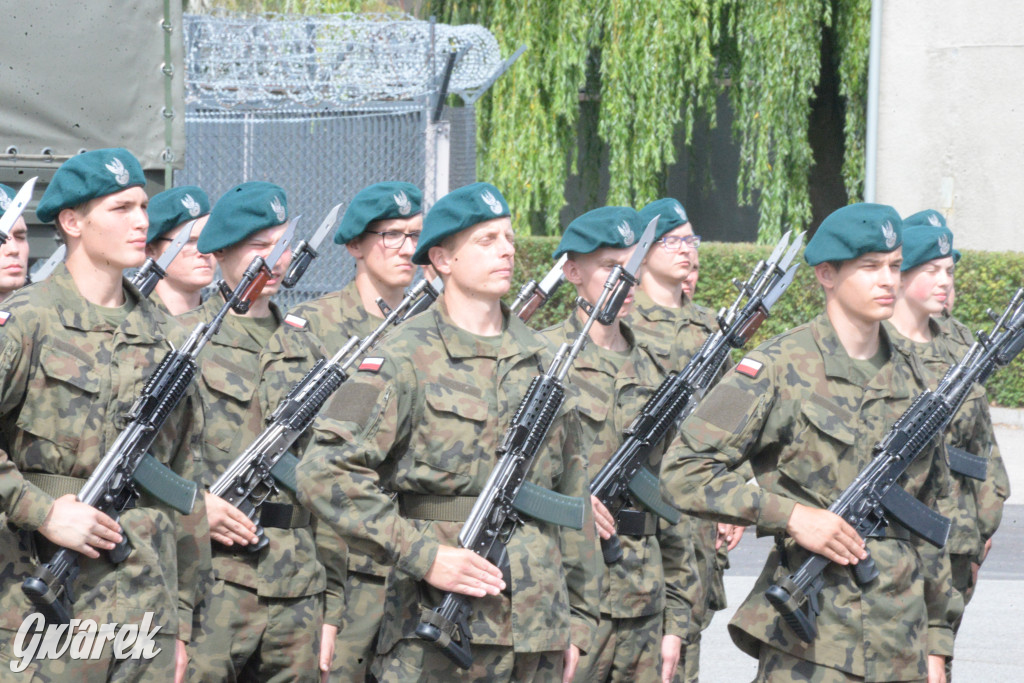 5. Pułk Chemiczny w Tarnowskich Górach. Przysięga wojskowa