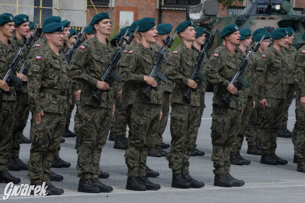 5. Pułk Chemiczny w Tarnowskich Górach. Przysięga wojskowa