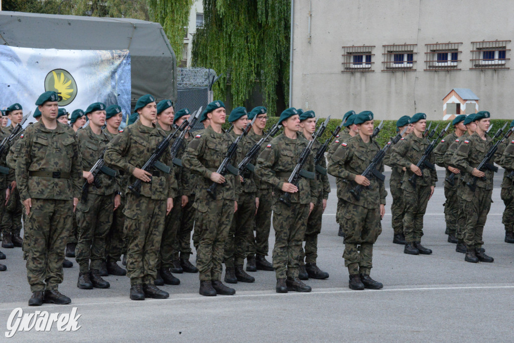 5. Pułk Chemiczny w Tarnowskich Górach. Przysięga wojskowa