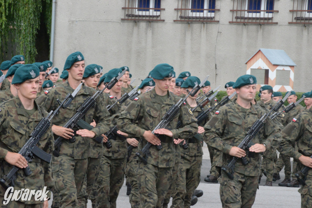 5. Pułk Chemiczny w Tarnowskich Górach. Przysięga wojskowa