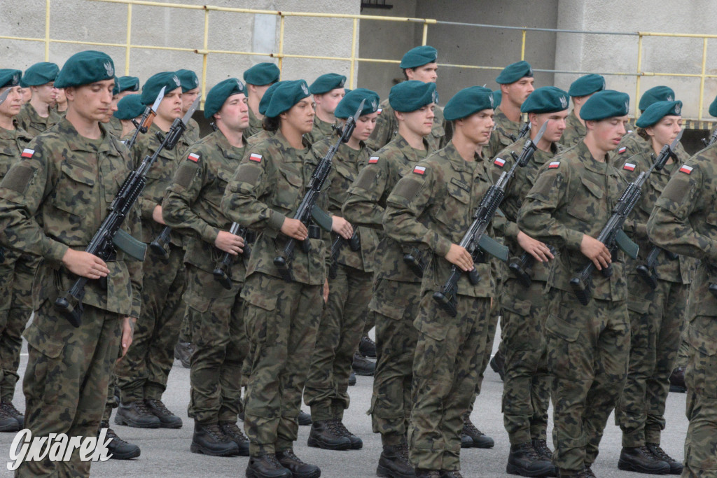 5. Pułk Chemiczny w Tarnowskich Górach. Przysięga wojskowa