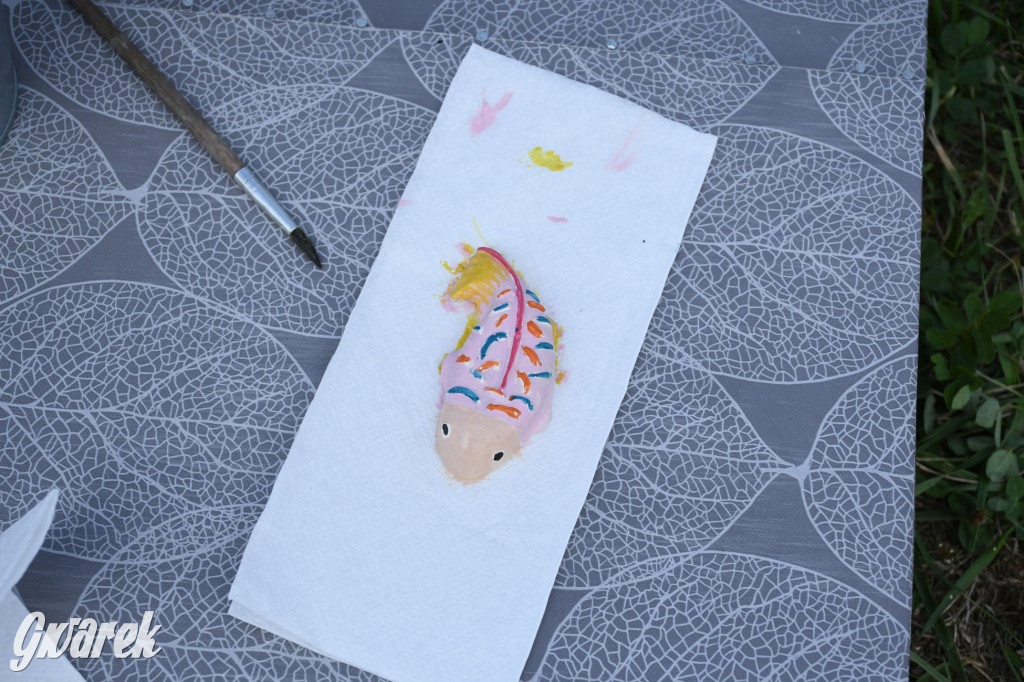 Czystsza Szarlejka, mikroskop i woda z saturatora