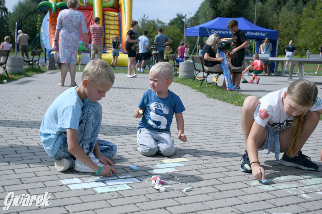 Czystsza Szarlejka, mikroskop i woda z saturatora