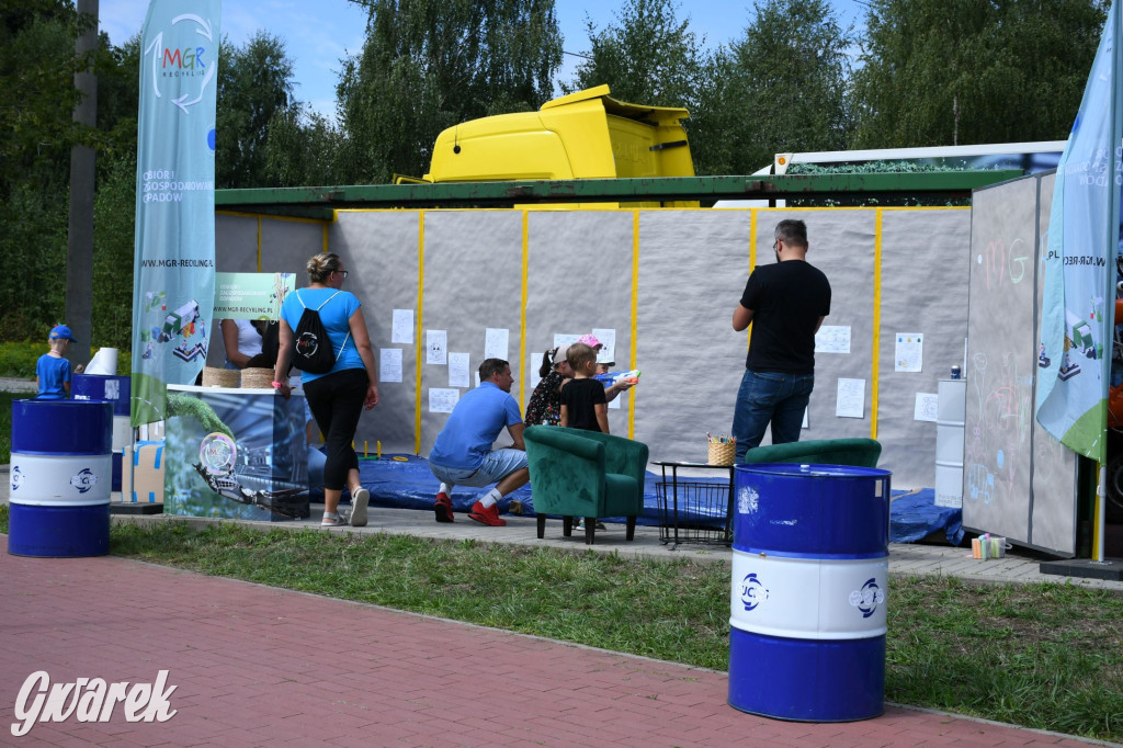 Czystsza Szarlejka, mikroskop i woda z saturatora