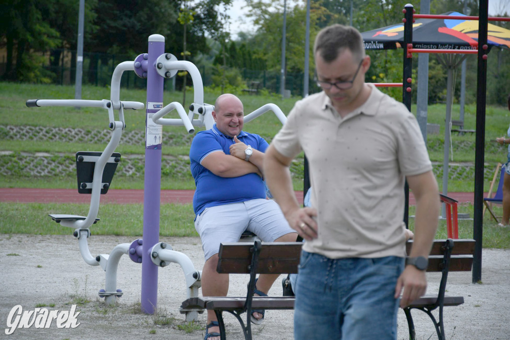 Czystsza Szarlejka, mikroskop i woda z saturatora