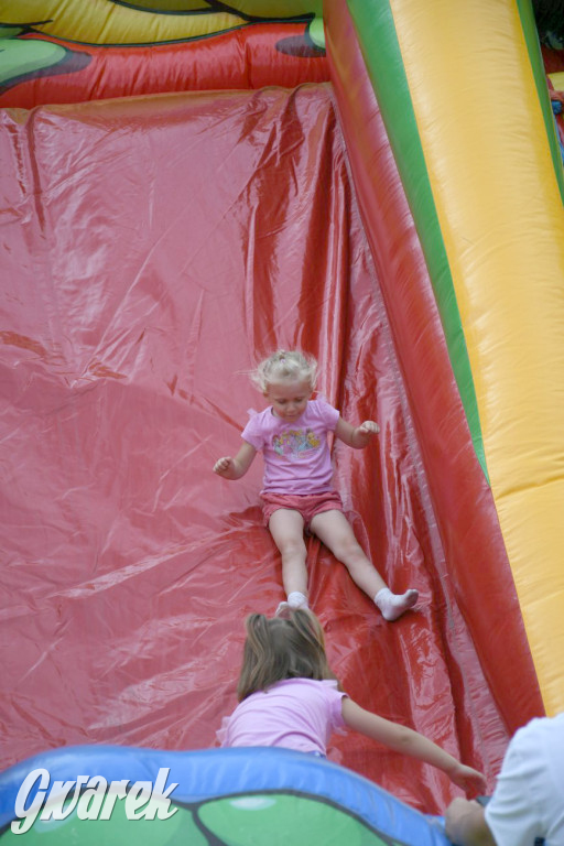 Czystsza Szarlejka, mikroskop i woda z saturatora