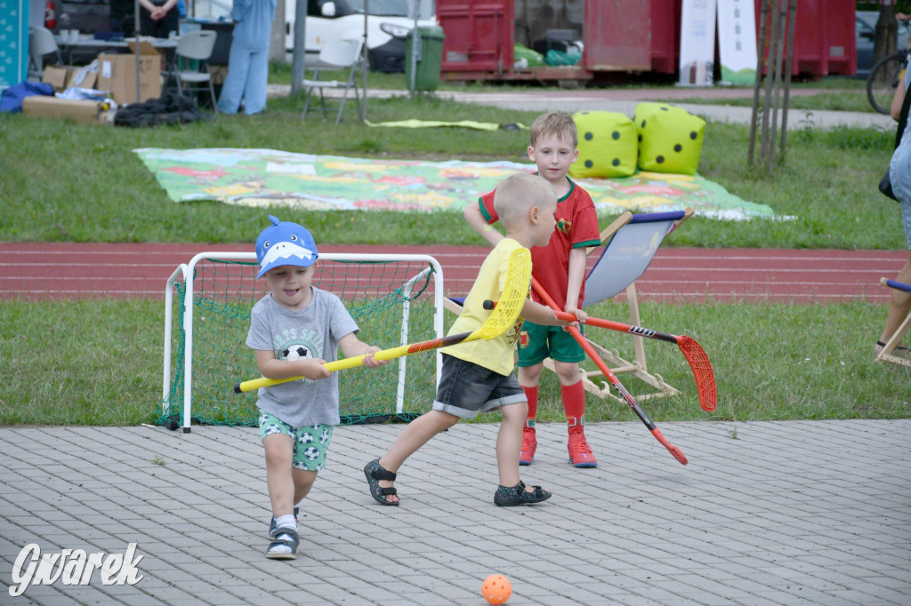 Czystsza Szarlejka, mikroskop i woda z saturatora