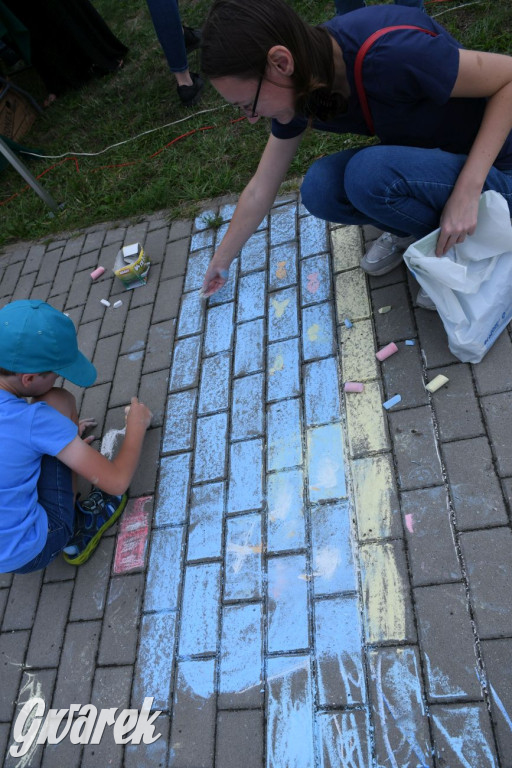 Czystsza Szarlejka, mikroskop i woda z saturatora