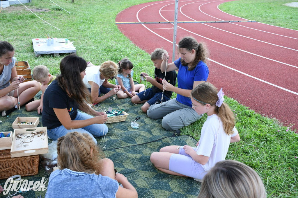 Czystsza Szarlejka, mikroskop i woda z saturatora