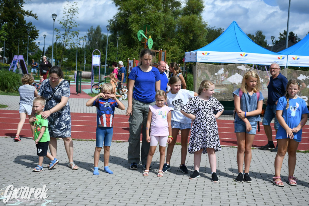 Czystsza Szarlejka, mikroskop i woda z saturatora