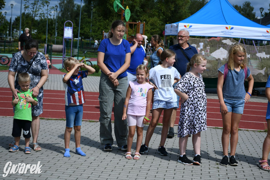 Czystsza Szarlejka, mikroskop i woda z saturatora