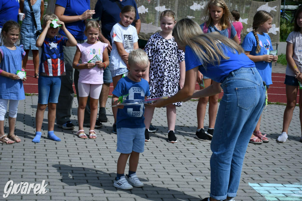 Czystsza Szarlejka, mikroskop i woda z saturatora