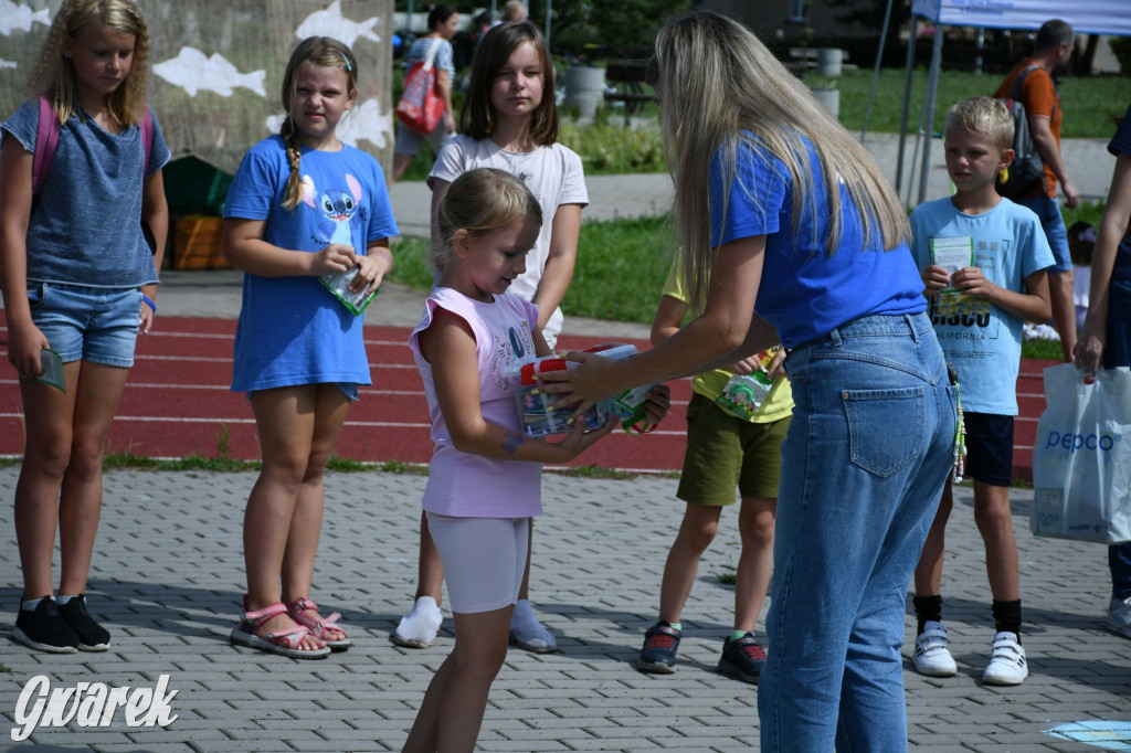 Czystsza Szarlejka, mikroskop i woda z saturatora