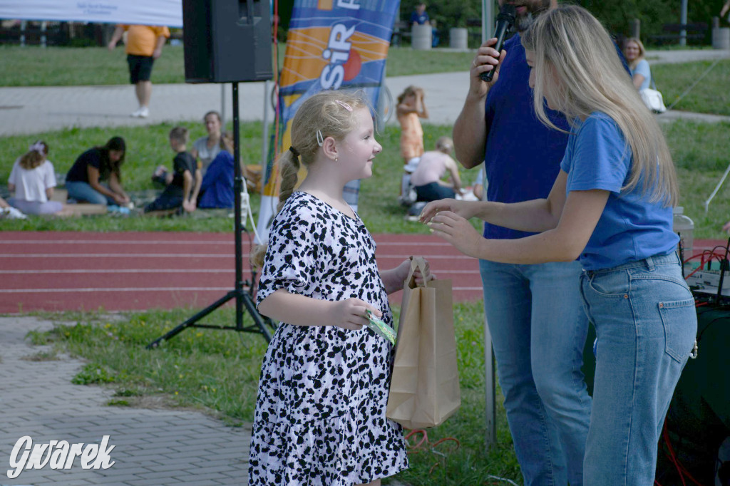 Czystsza Szarlejka, mikroskop i woda z saturatora