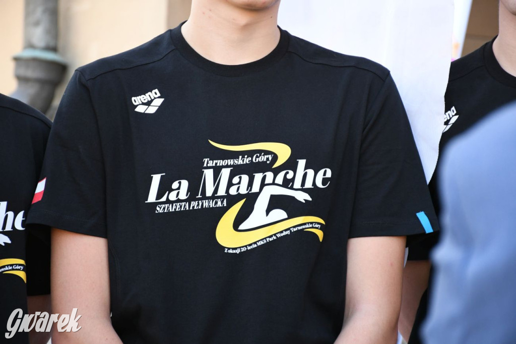 Jadą do Anglii przepłynąć kanał La Manche [FOTO]