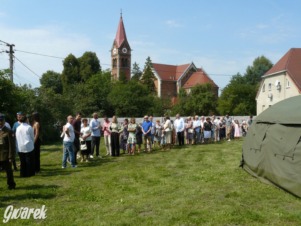 Tarnowskie Góry. Święto wojska na os. Przyjaźń [FOTO]