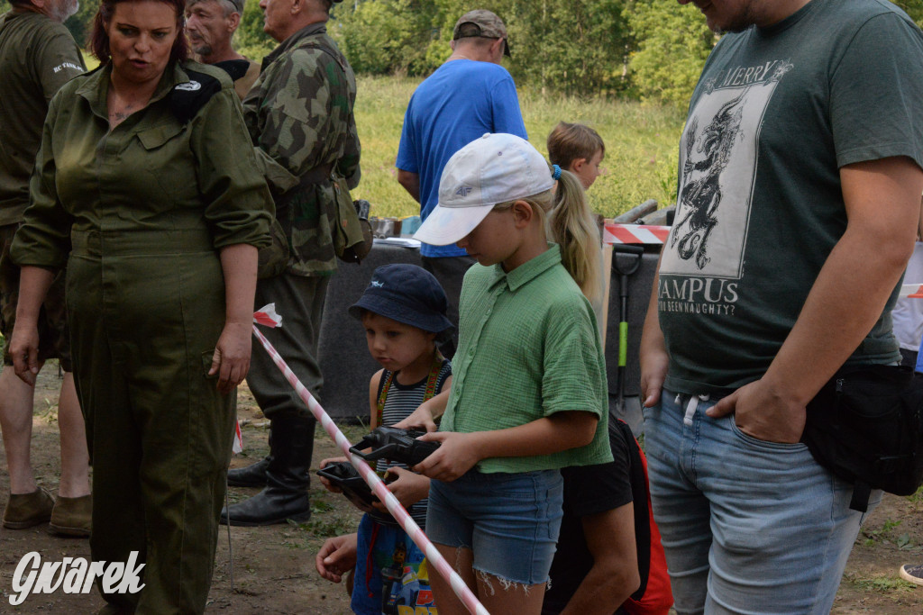 Święto Wojska Polskiego w schronie bojowym w Dobieszowicach