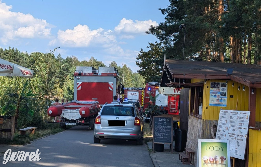 Poszukiwania kobiety nad zalewem Nakło-Chechło