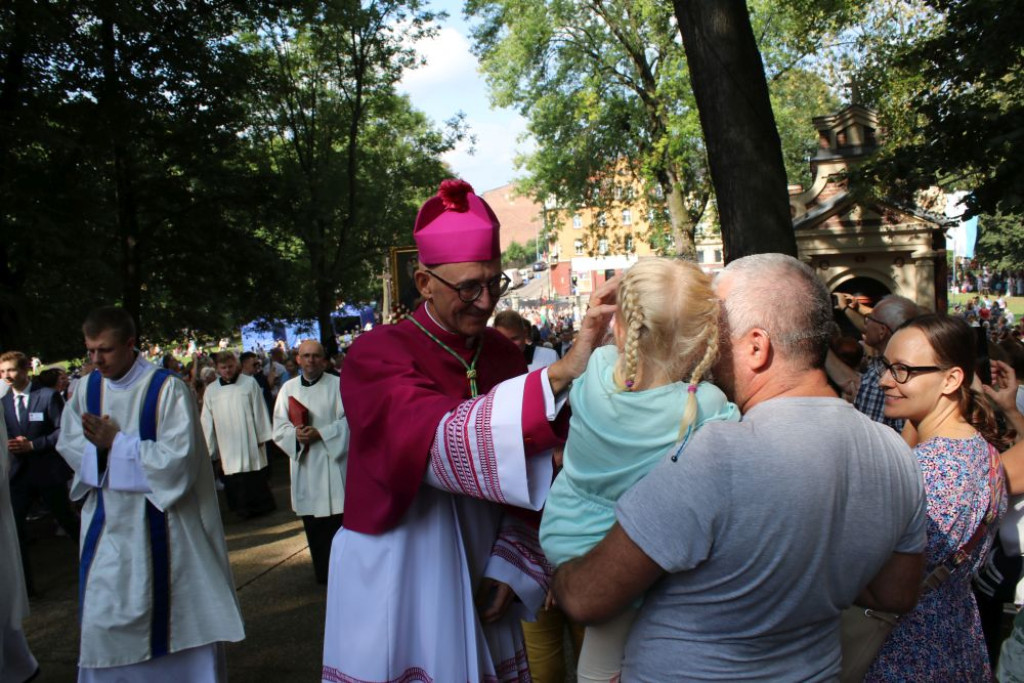 Jestem w Kościele, więc idę - kobiety pielgrzymowały do Piekar Śl.