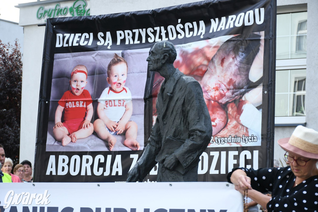 Modlitwa różańcowa ruchu antyaborcyjnego [GALERIA]