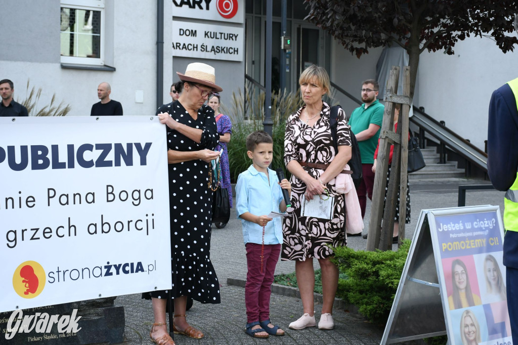 Modlitwa różańcowa ruchu antyaborcyjnego [GALERIA]
