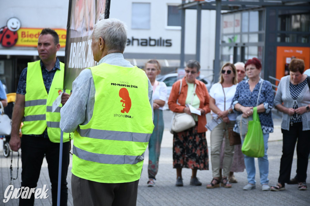 Modlitwa różańcowa ruchu antyaborcyjnego [GALERIA]