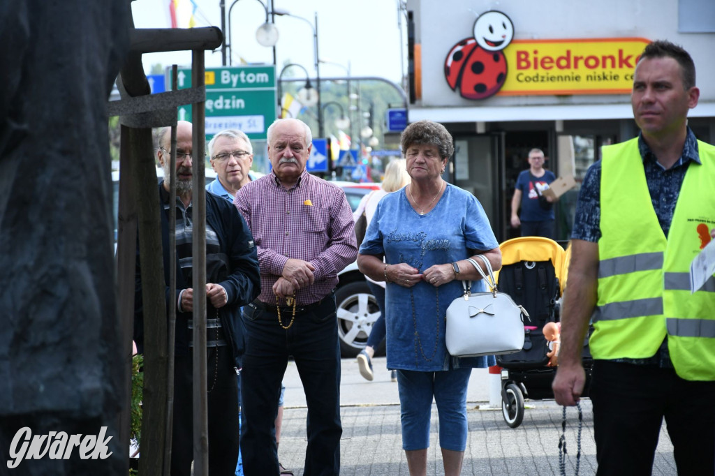 Modlitwa różańcowa ruchu antyaborcyjnego [GALERIA]