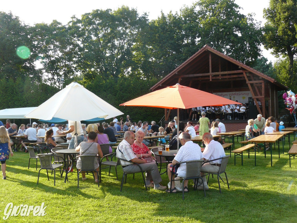 Bobrowniki Śląskie. Piknik parafialny [FOTO, FILM]