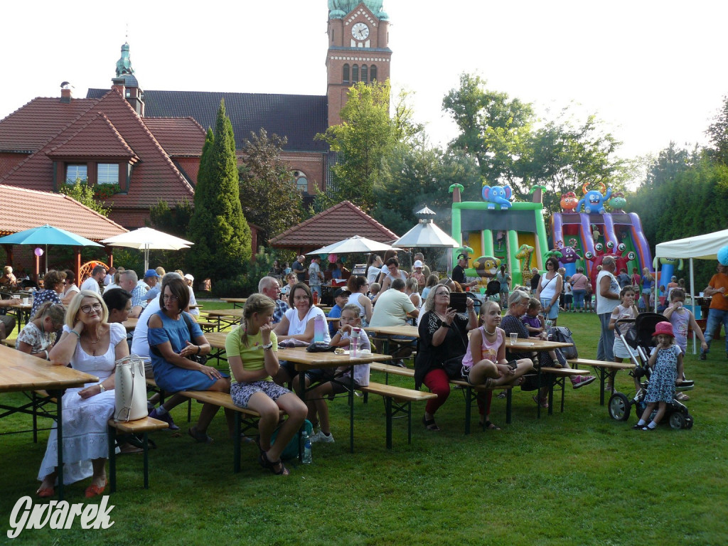 Bobrowniki Śląskie. Piknik parafialny [FOTO, FILM]