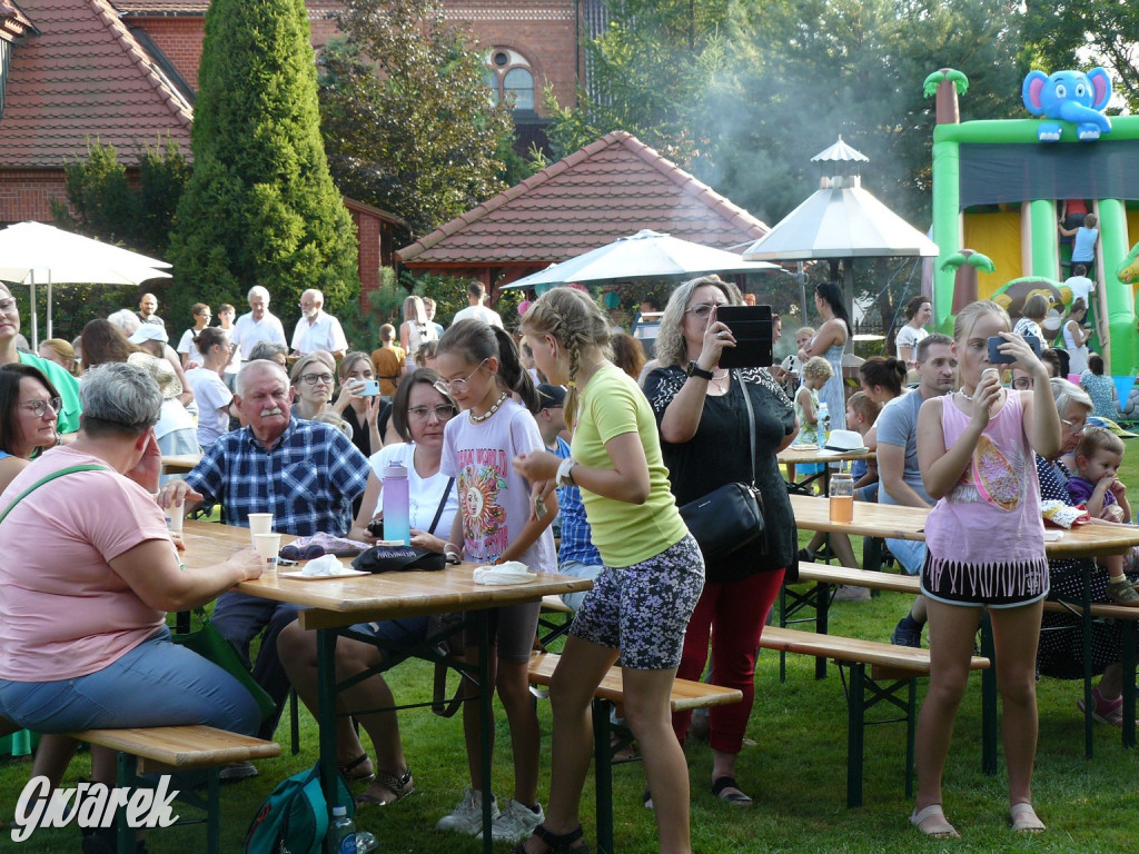 Bobrowniki Śląskie. Piknik parafialny [FOTO, FILM]