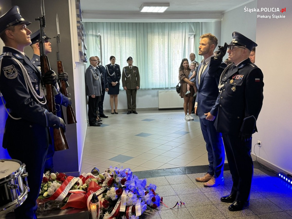 Zabity policjant doczekał się tablicy pamiątkowej