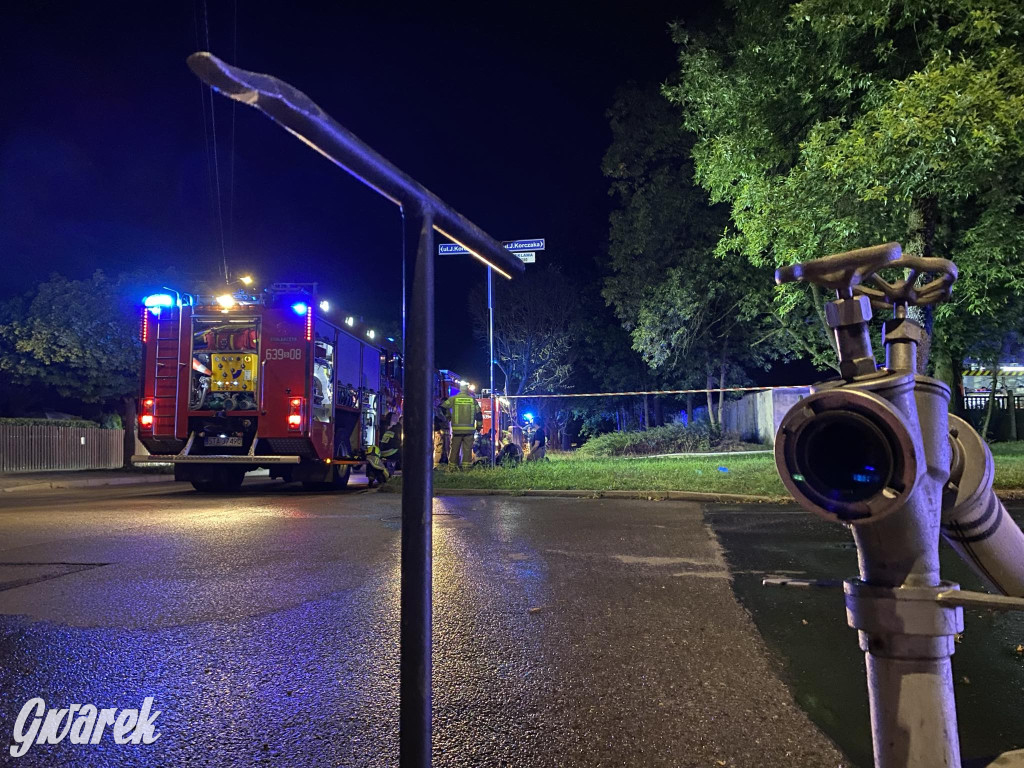 Tarnowskie Góry. Magazyn w płomieniach