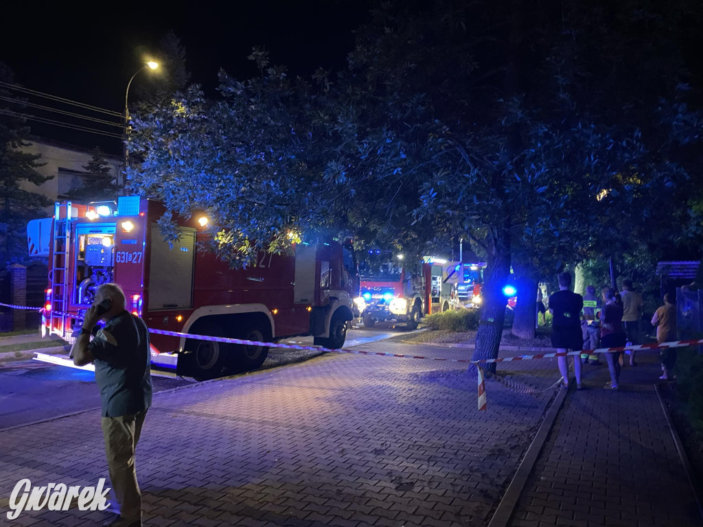 Tarnowskie Góry. Magazyn w płomieniach