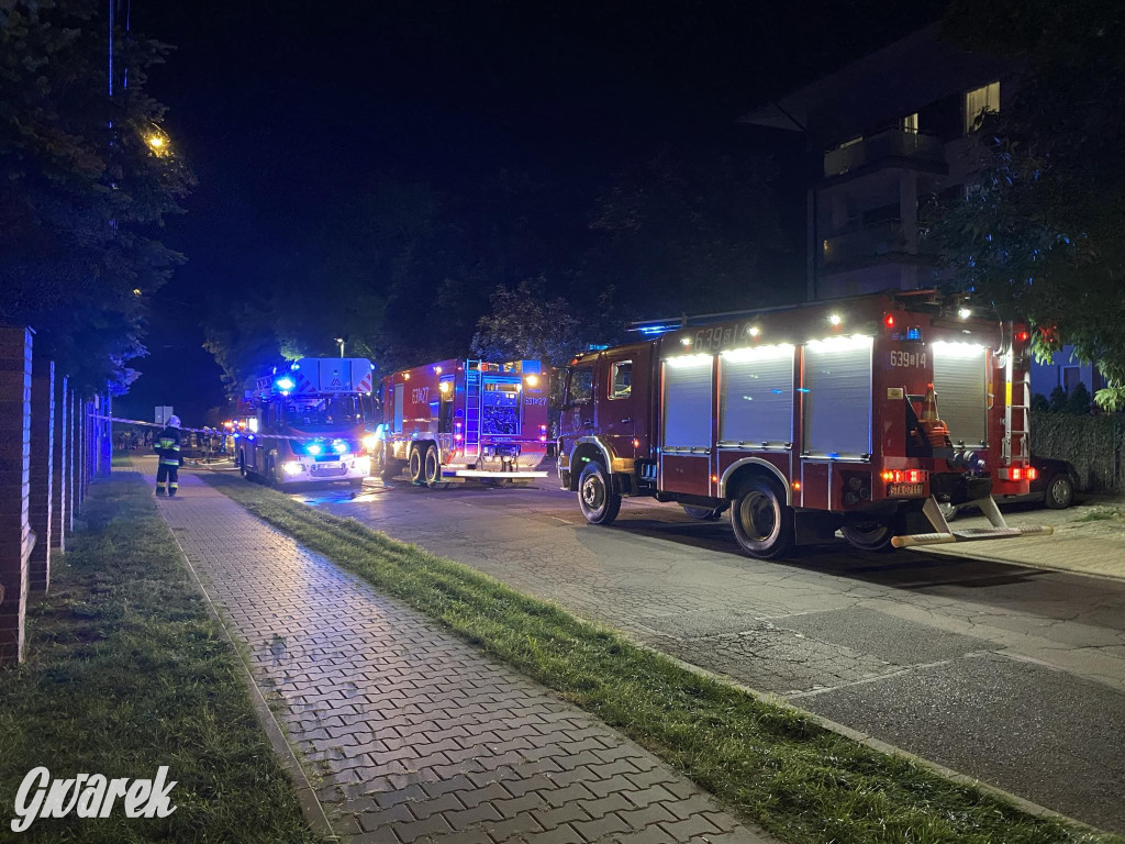 Tarnowskie Góry. Magazyn w płomieniach