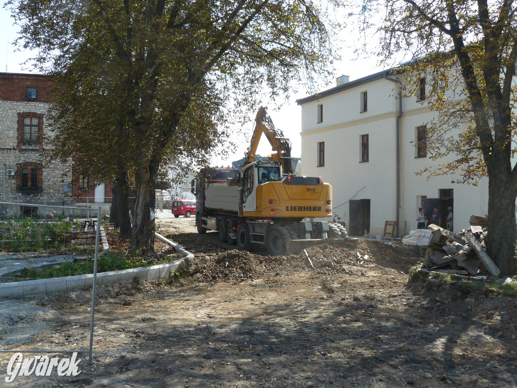 Tarnowskie Góry. Ruszyły prace w centrum [ZDJĘCIA]