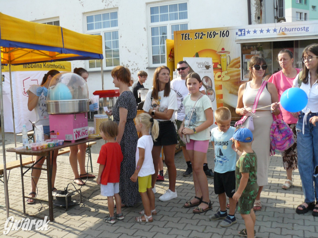 Dobra zabawa na pikniku rodzinnym w Strzybnicy