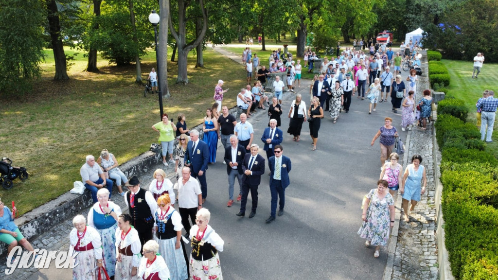 Dożynki i święto kołocza. Ciasto pyszne, Krzysztof Hanke też tak uważa