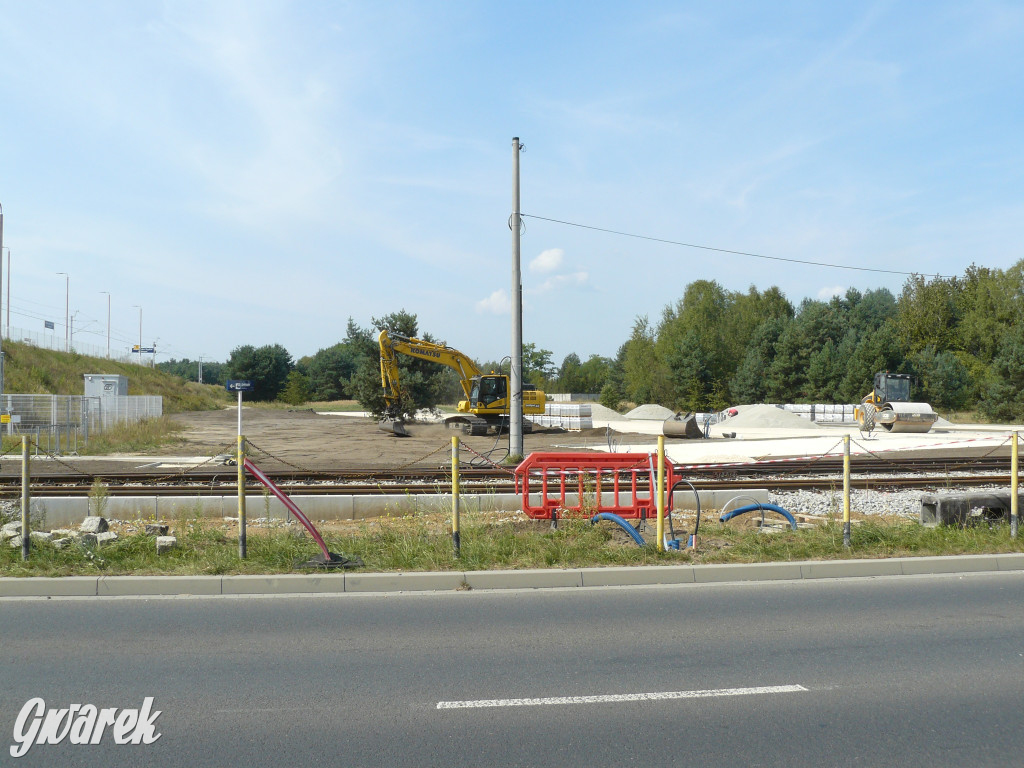 Centrum przesiadkowe nabiera kształtu [ZDJĘCIA]