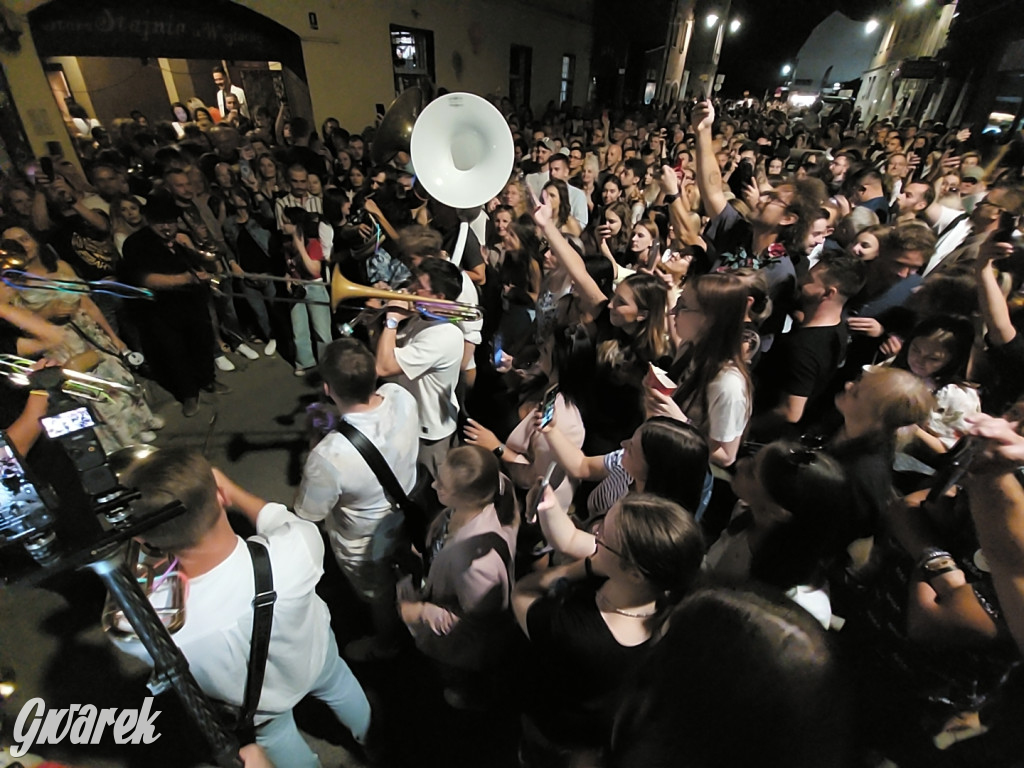 SBQ Brass Band - muzyczni partyzanci przejmują Gwarki