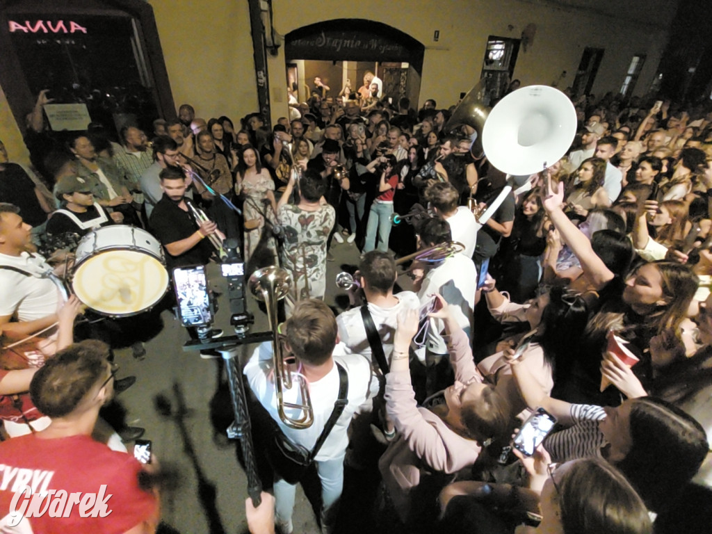 SBQ Brass Band - muzyczni partyzanci przejmują Gwarki