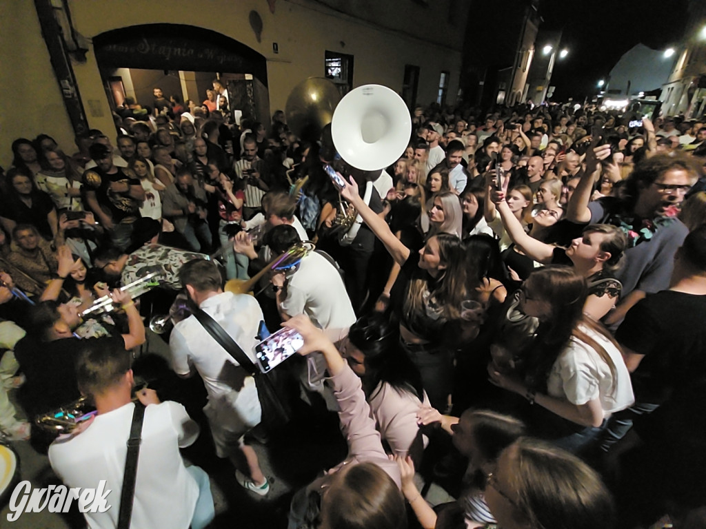 SBQ Brass Band - muzyczni partyzanci przejmują Gwarki