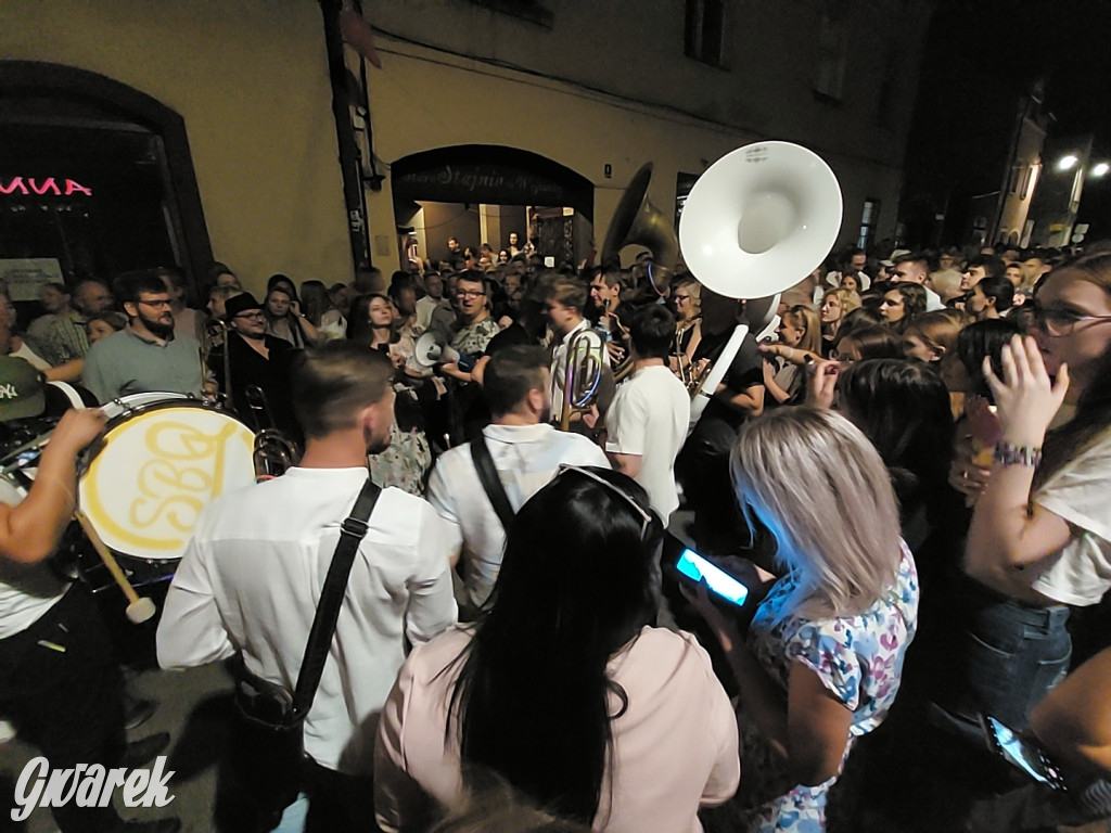 SBQ Brass Band - muzyczni partyzanci przejmują Gwarki