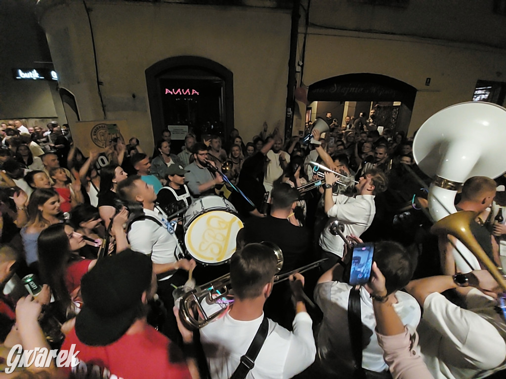 SBQ Brass Band - muzyczni partyzanci przejmują Gwarki