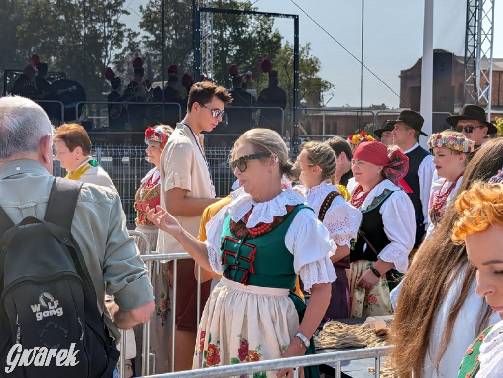 Bili rekord. Miało być 770 osób w śląskich strojach