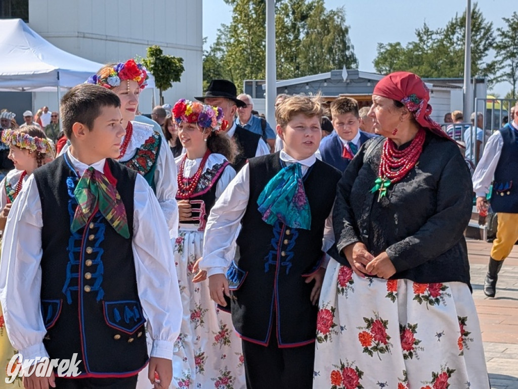 Bili rekord. Miało być 770 osób w śląskich strojach