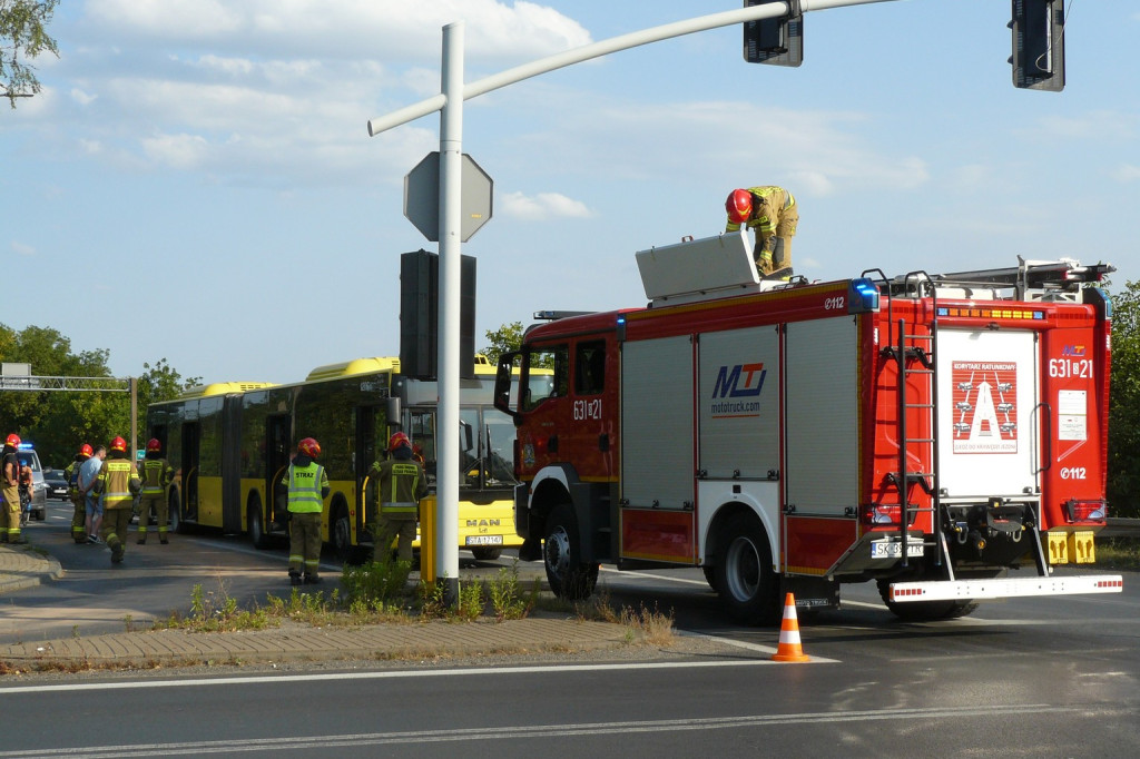 Tarnowskie Góry. Pożar miejskiego autobusu [FOTO]