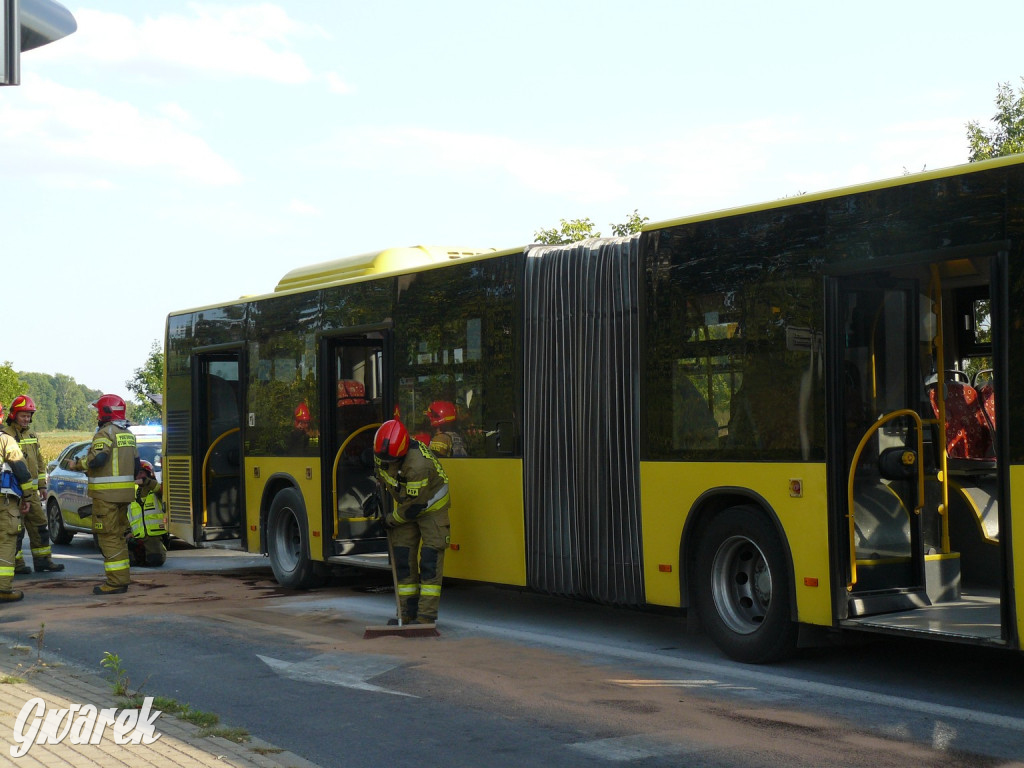 Tarnowskie Góry. Pożar miejskiego autobusu [FOTO]