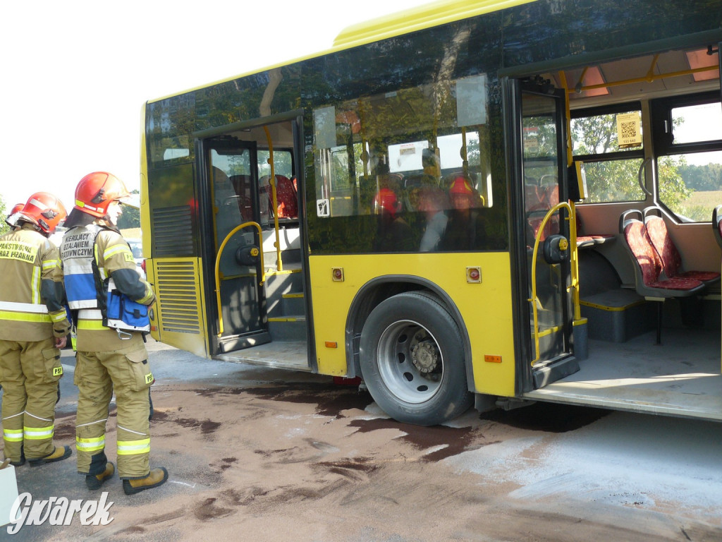 Tarnowskie Góry. Pożar miejskiego autobusu [FOTO]