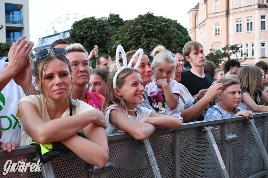 Pełna różowej energii. Bryska na Gwarkach