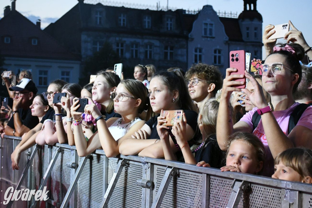 Pełna różowej energii. Bryska na Gwarkach